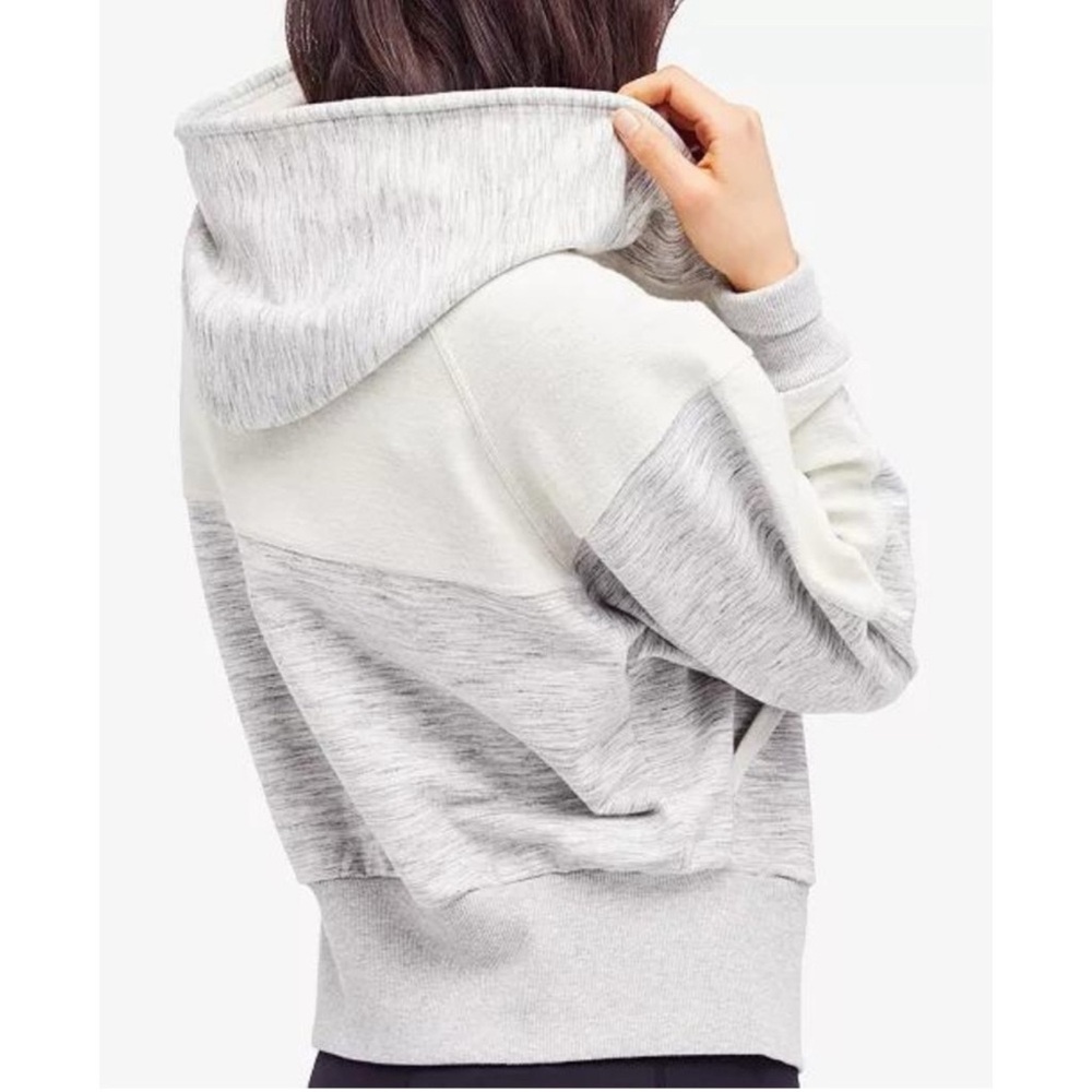 Free People Movement Mixed-Knit Zip Up Hoodie in Grey Heather
Size Medium